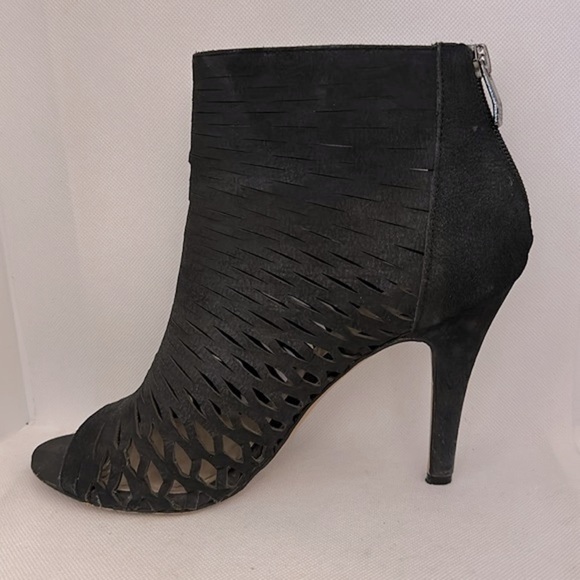 Vince Camuto Black Leather Suede Open Toe Booties Size 9.5 - Picture 8 of 16